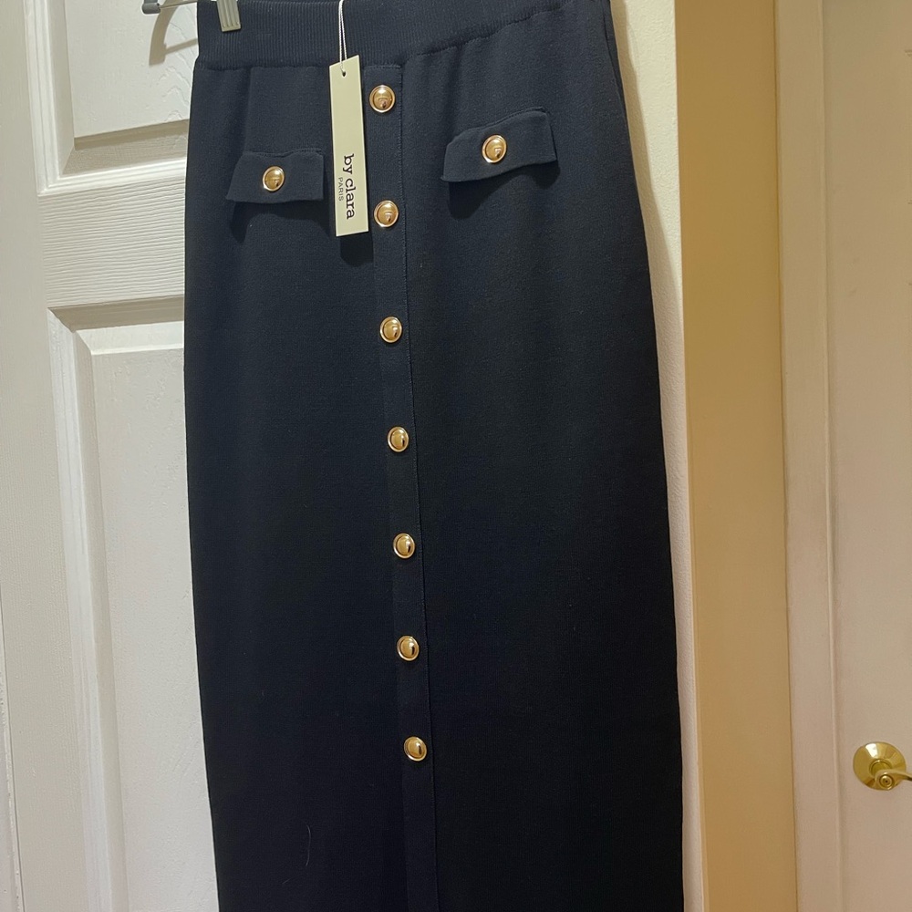 By Clara (Paris)Elegant Black Pencil Skirt with Gold Accents